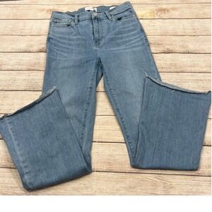 FRAME Le Easy Flare Jeans Womens Size 26 Light‎ Wash Distressed Raw Hem